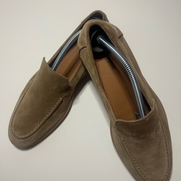 Best in class suede penny loafers for an old money look. - Picture 8 of 12